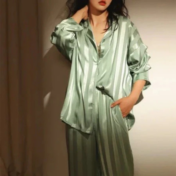 Damen Locker Geschnittenes Zwei Teile Pyjama Set | Langarm