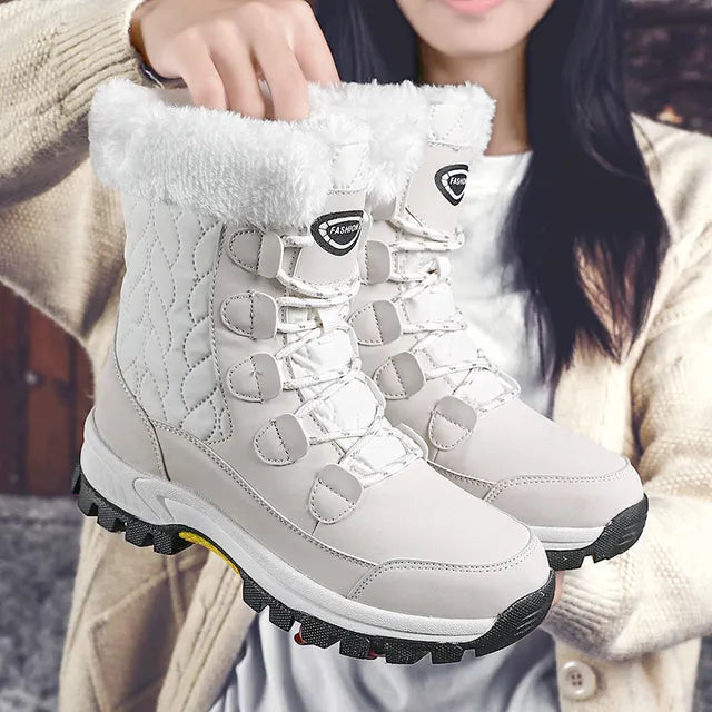 Stylische Boots Schwarz für Damen | Warme