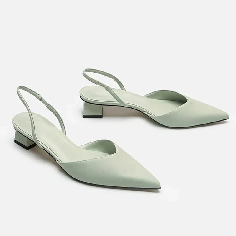 Elegante Damensandalen Mit Geschlossener Spitze | Niedriger Absatz