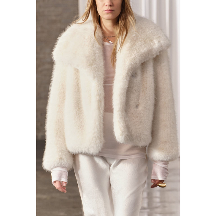 Lizette | Eleganter Wintermantel Für Damen | Warm