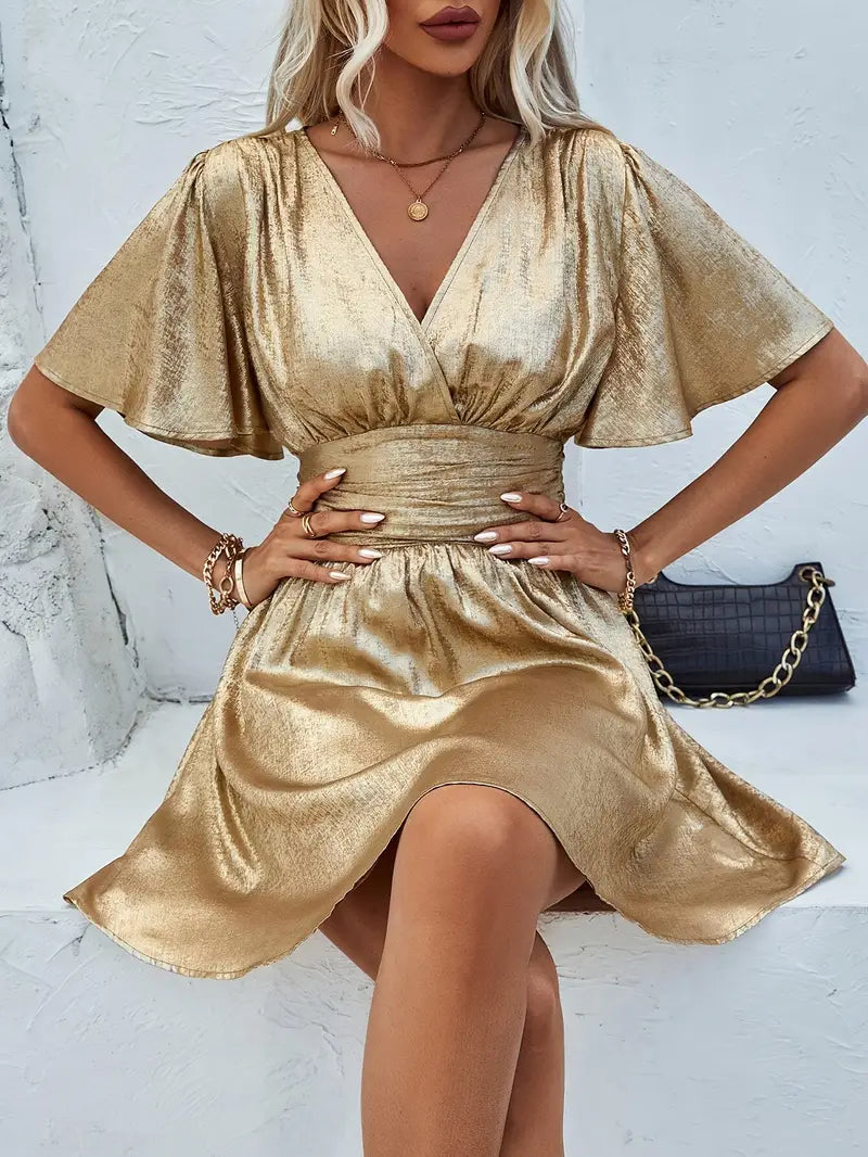 Wickelkleid Mit V Ausschnitt Und Flügelärmeln | Mini