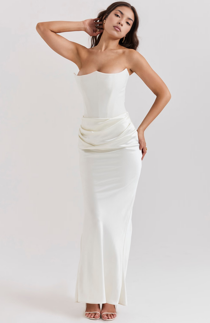Elegantes Maxikleid Für Formelle Hochzeitsgäste