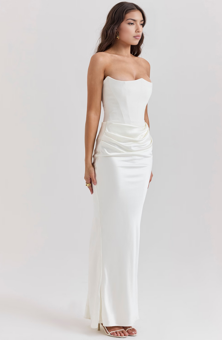 Elegantes Maxikleid Für Formelle Hochzeitsgäste