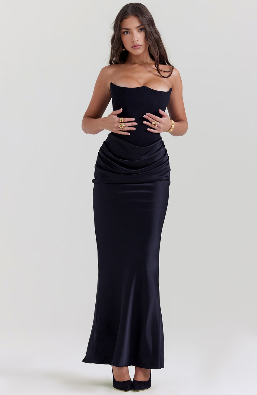 Elegantes Maxikleid Für Formelle Hochzeitsgäste