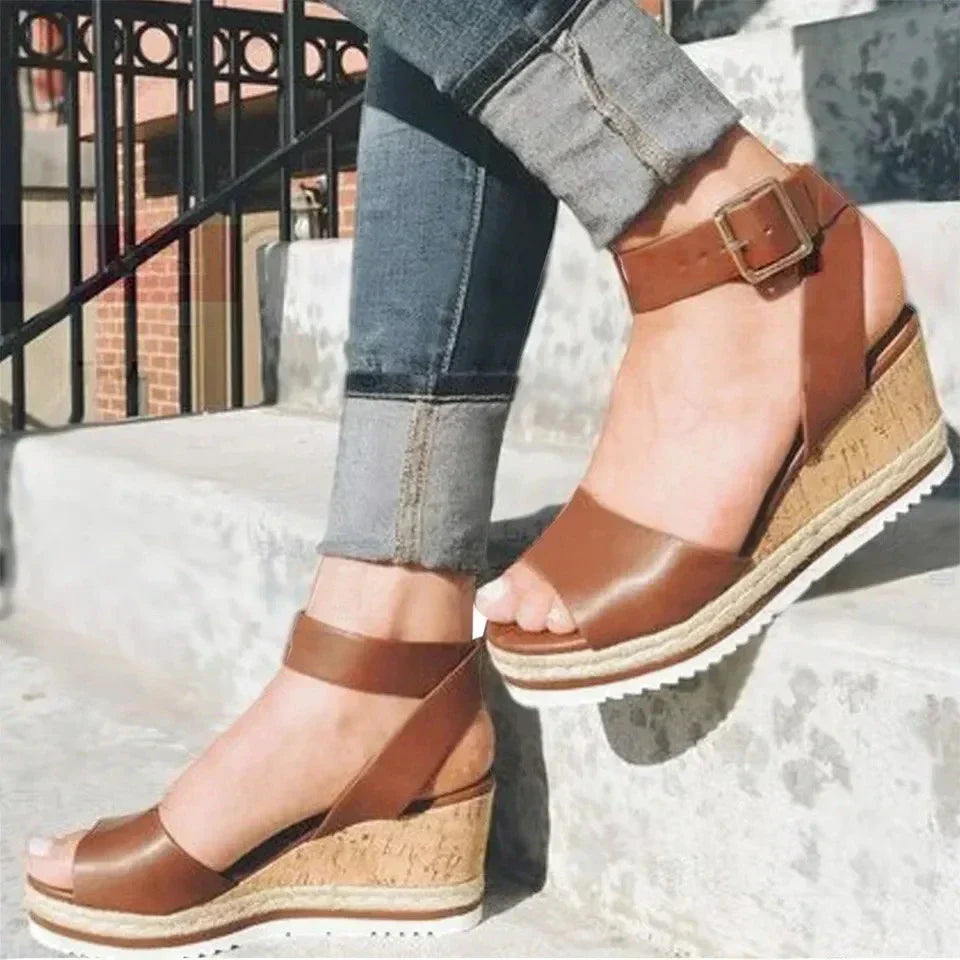Elza | Damen Keilsandalen mit Schnalle