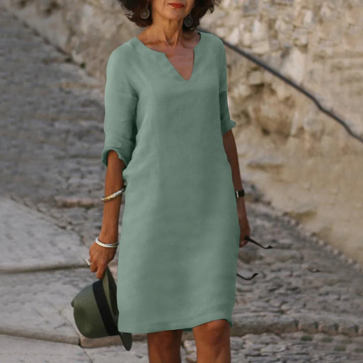 Damenkleid Mit V Ausschnitt Und 3/4 Ärmeln | Mini