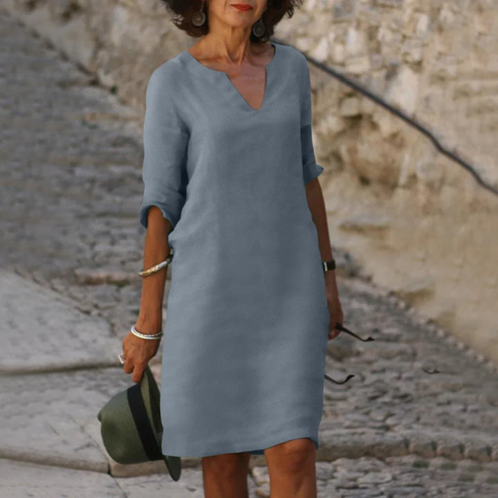 Damenkleid Mit V Ausschnitt Und 3/4 Ärmeln | Mini
