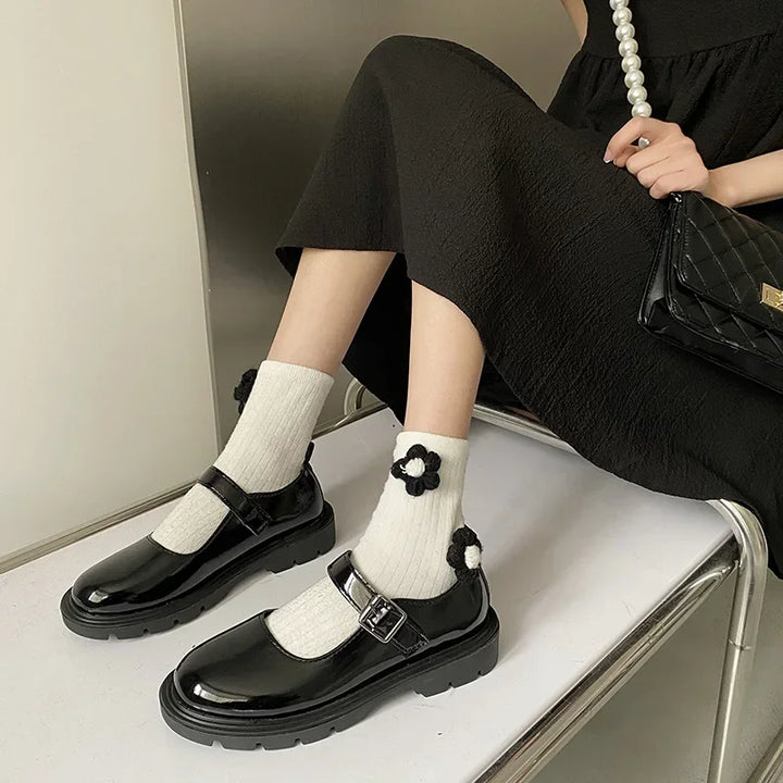 Klassische Dirndl Schuhe für Damen | Schwarz