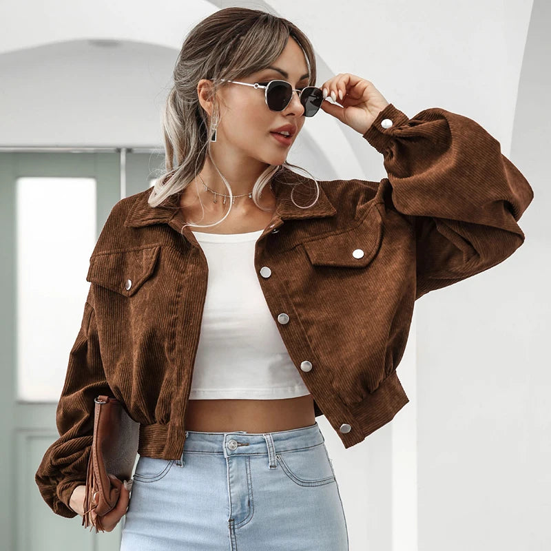 Kurze Cord Jacke für Damen | Lässig