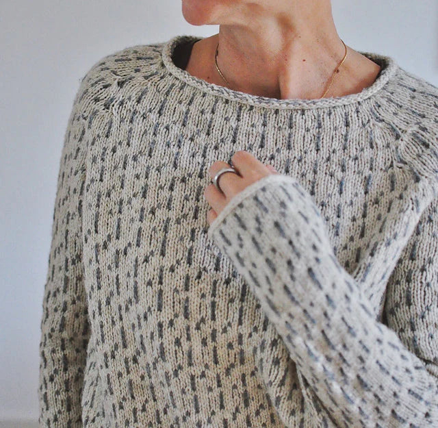 Eleganter Grauer Strickpullover für Damen | Langarm