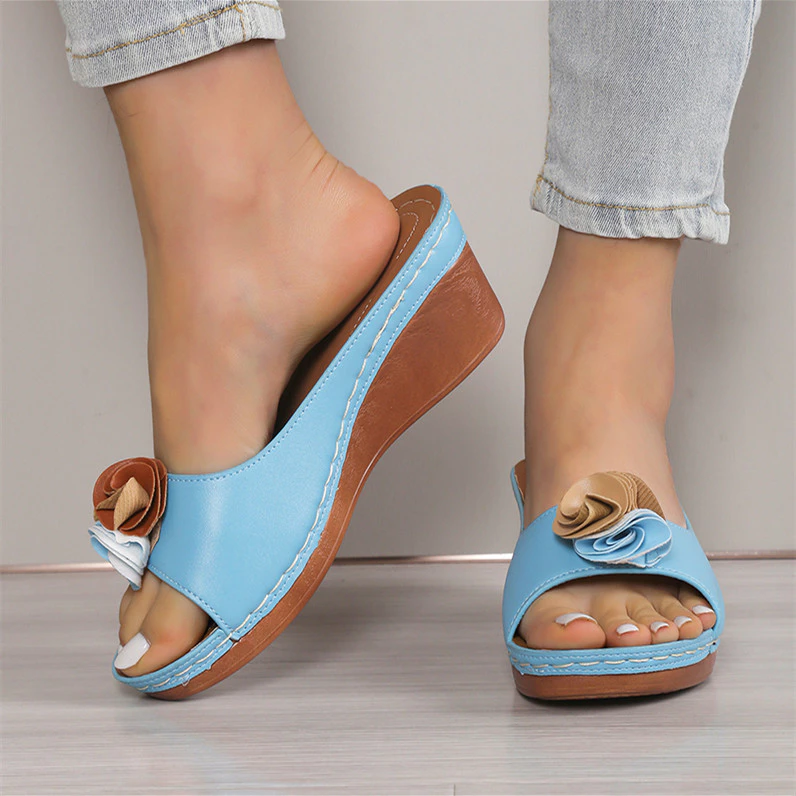 Bequeme Orthopädische Damen Sandalen | Keilabsatz