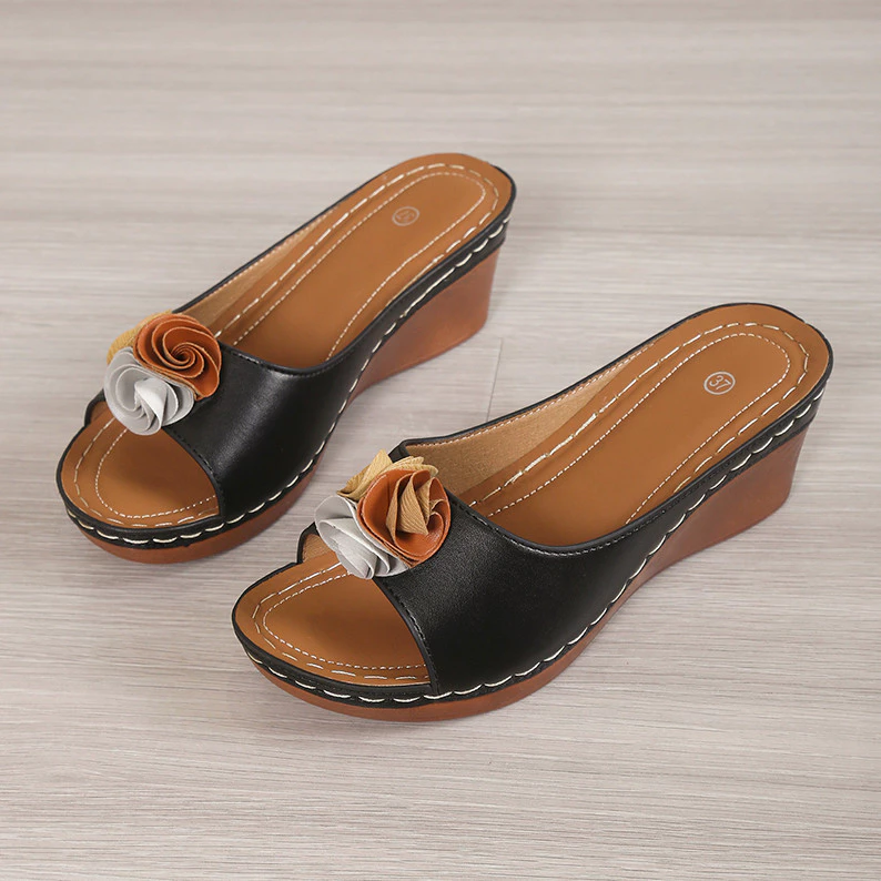 Bequeme Orthopädische Damen Sandalen | Keilabsatz
